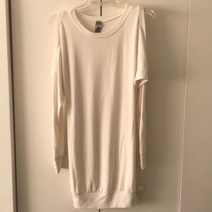 Creamy-White Tunic with peekaboo shoulders